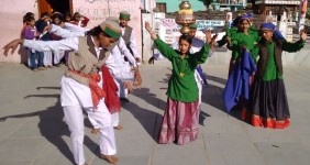 Folk-Dance-Bal-Mela-Manjiya
